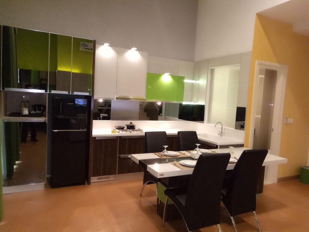 MaxOneHotels.com at Resort Makassar 39/57