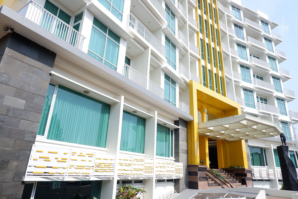 Point C Hotel Bandung 8/50
