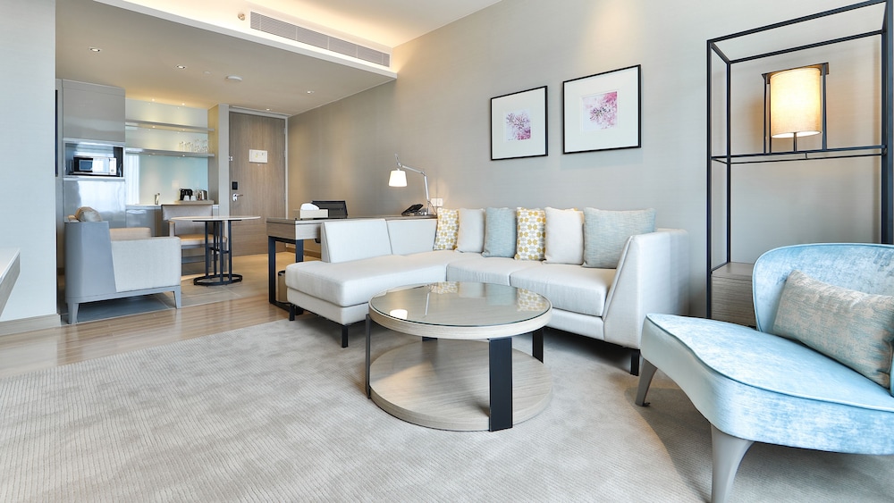 Holiday Inn & Suites Rayong City Centre 51/77