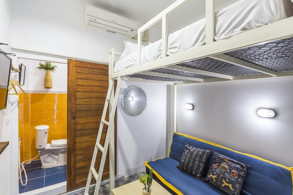 Stockhome Hostel Ayutthaya 15/30