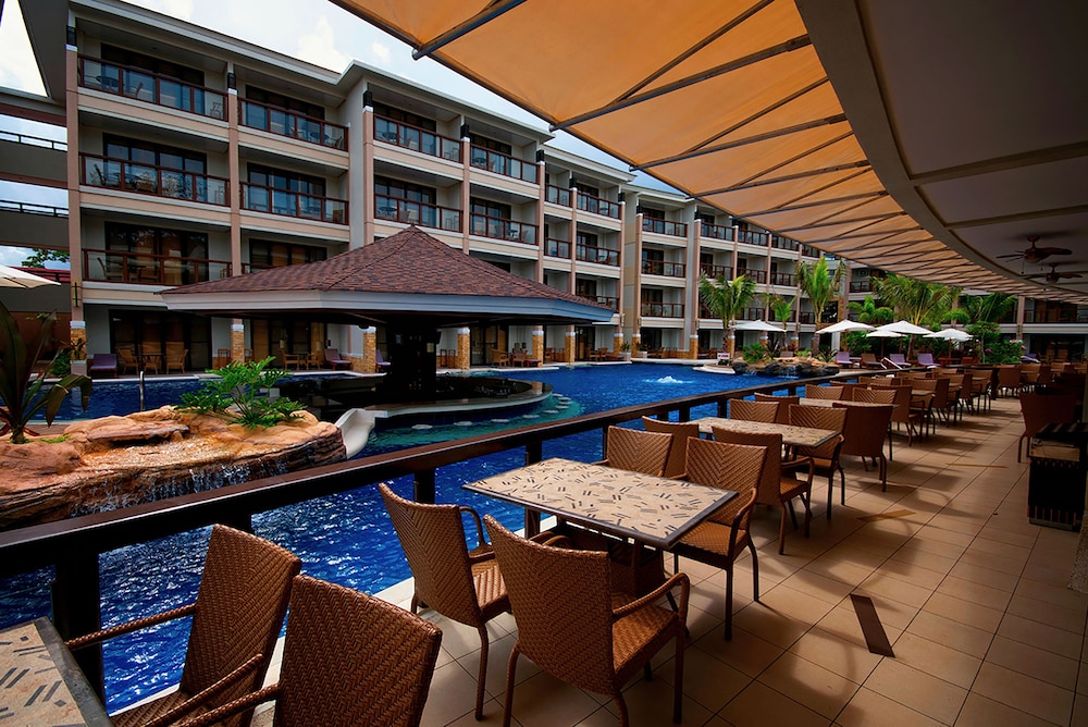 Henann Lagoon Resort 33/50