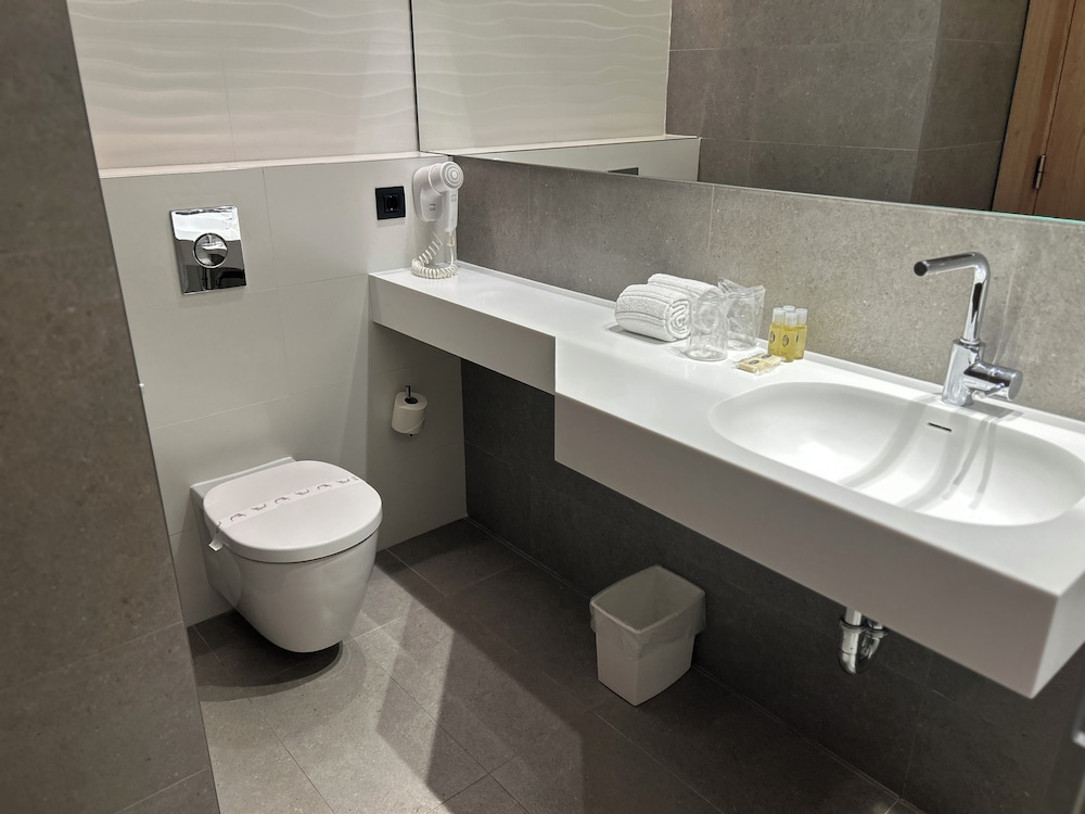 Hotel Chi Barcelona 54/57
