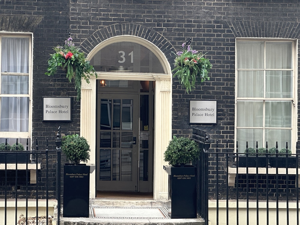 Bloomsbury Palace Hotel 2/50