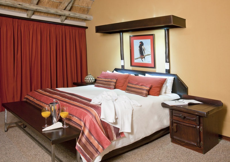 Luxury, Suite