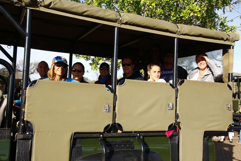 Hazyview Buffalo Game Lodge 9/29