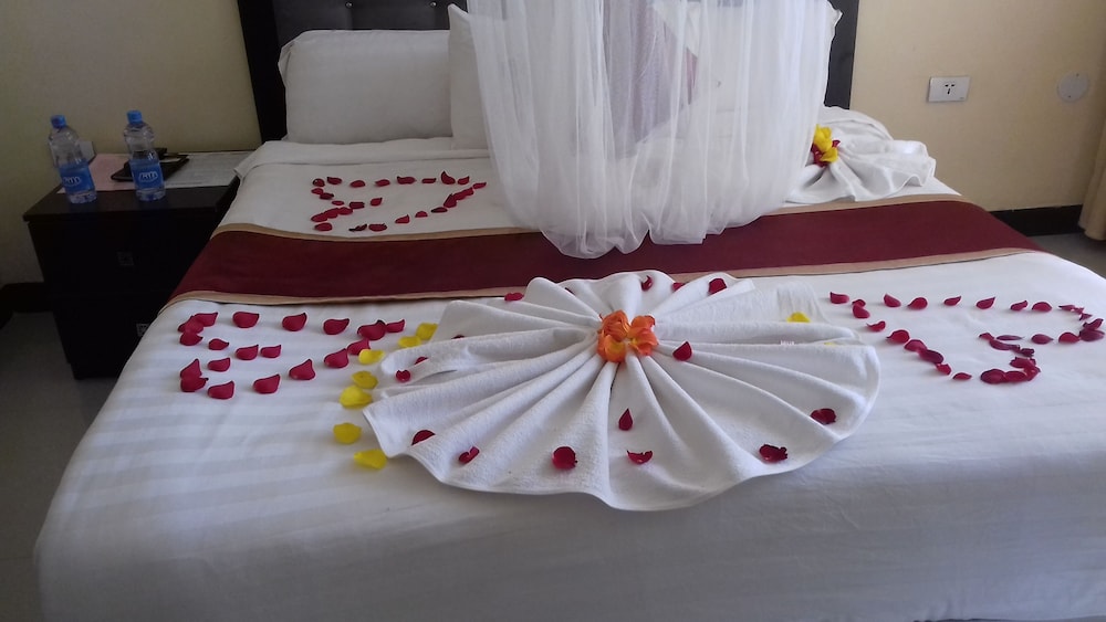 Lakemark Hotel 18/31