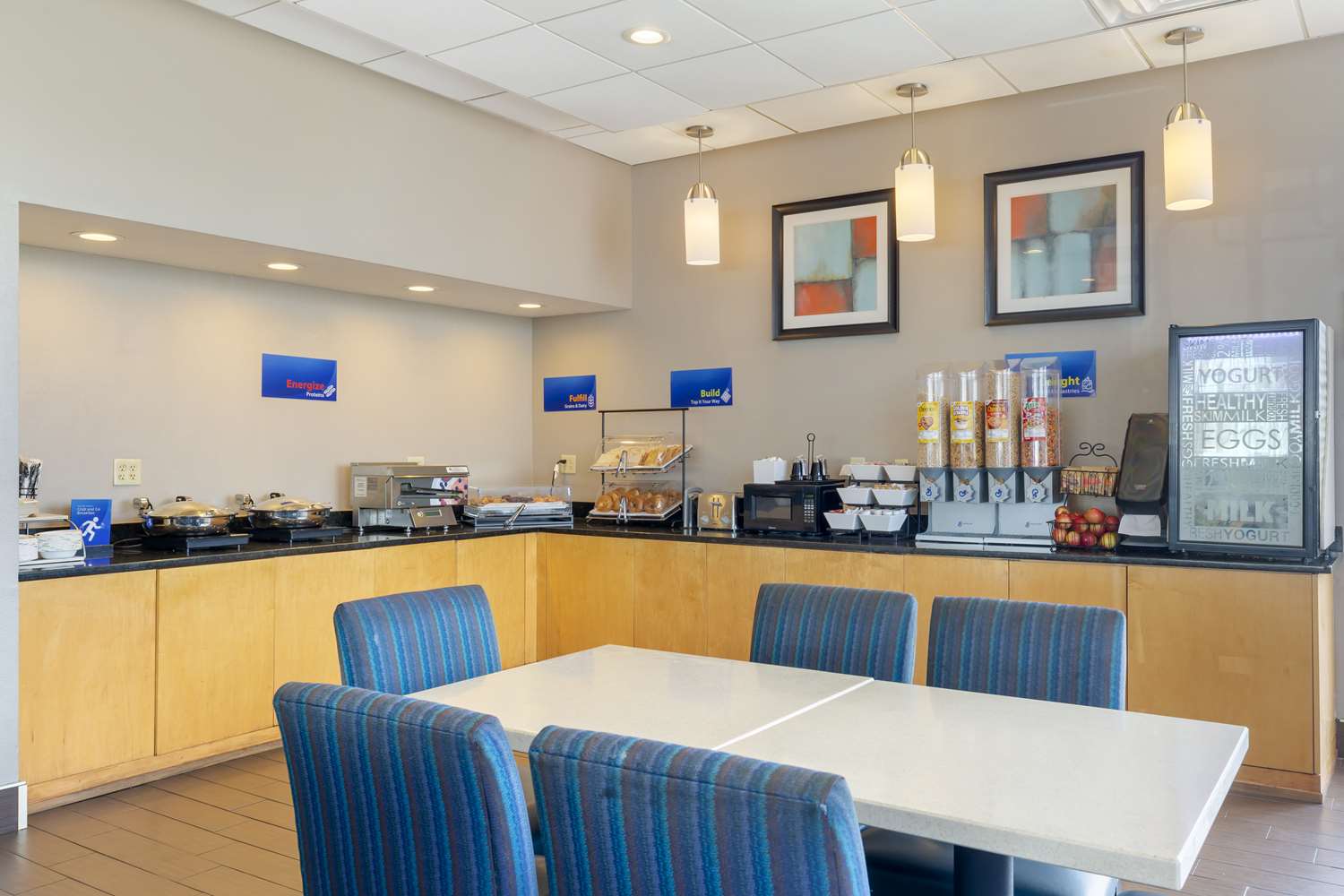 Best Western Hartford Hotel & Suites 48/59
