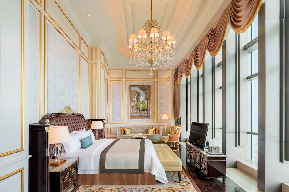 The St. Regis Zhuhai 11/53