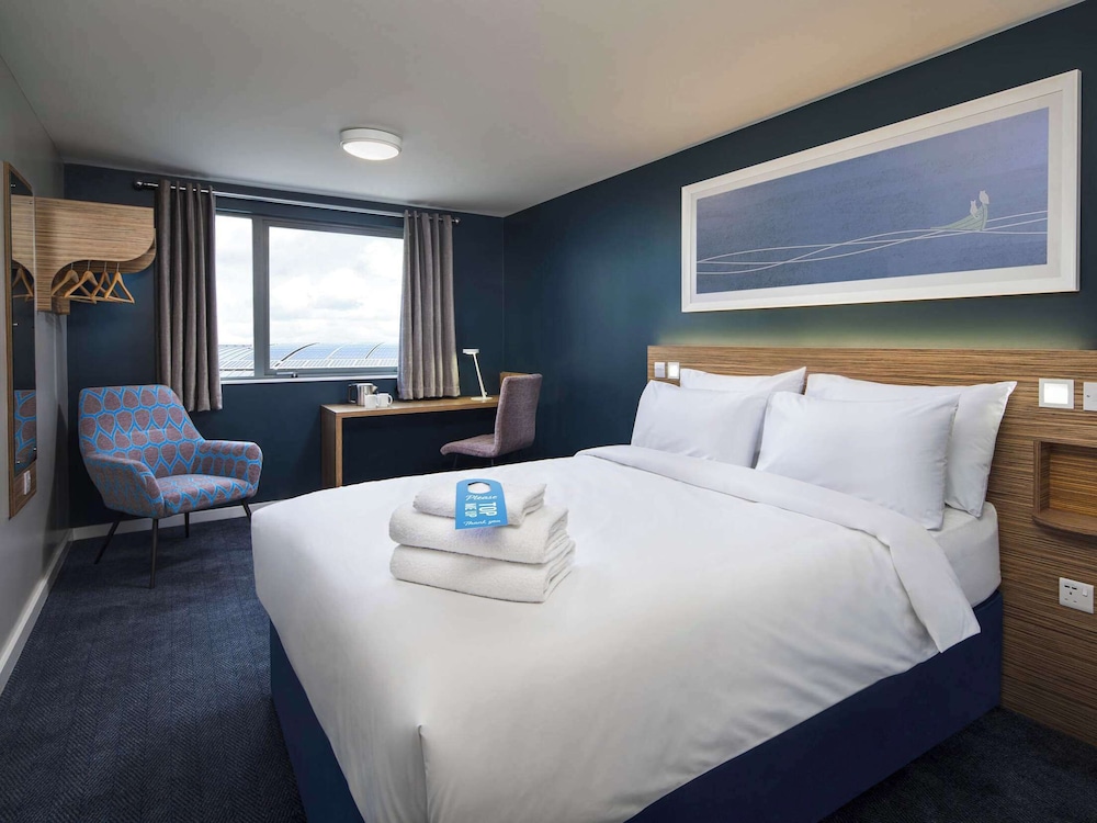 Travelodge Manchester Central 12/37