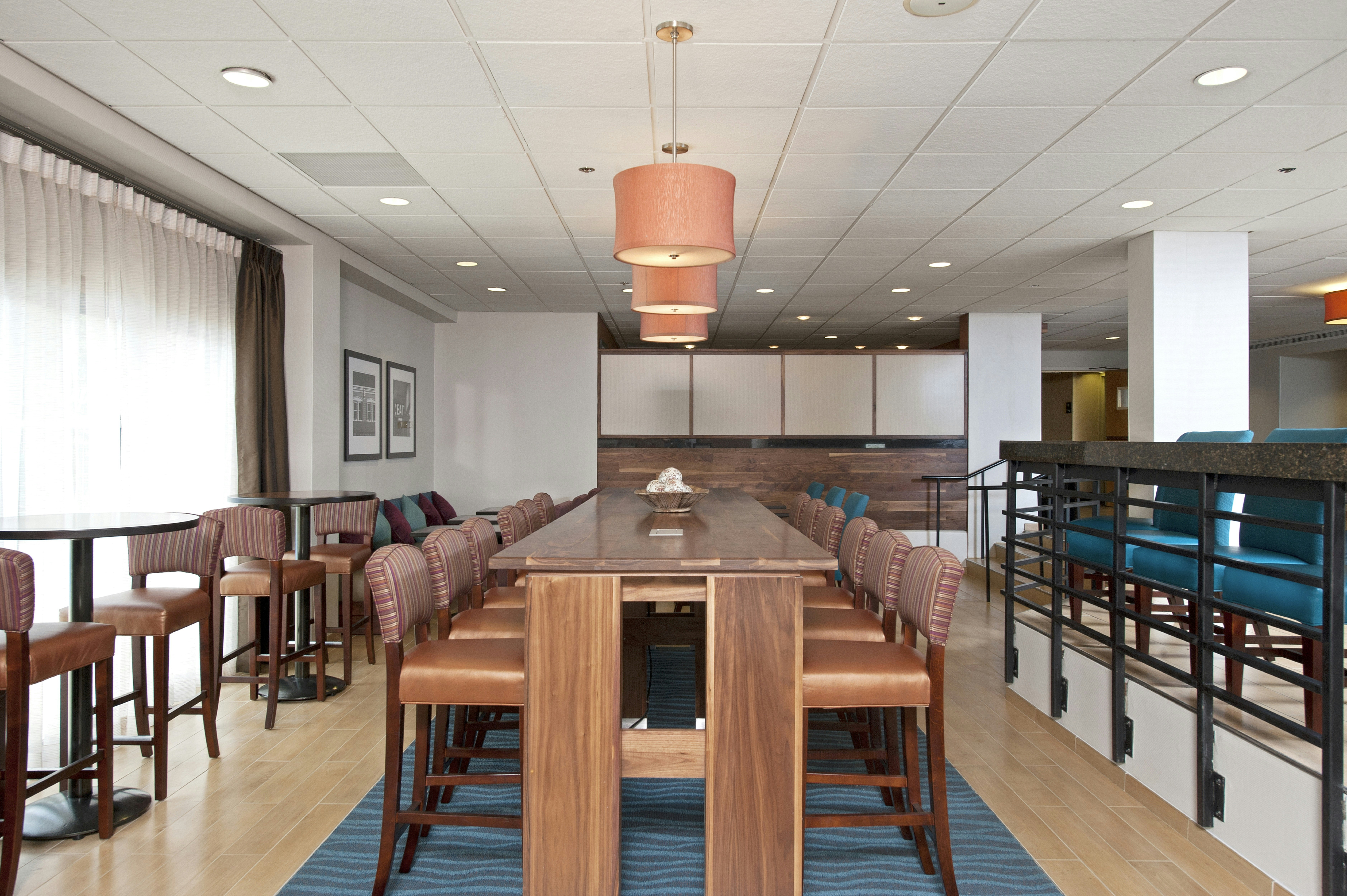 Hampton Inn Bloomington 41/62