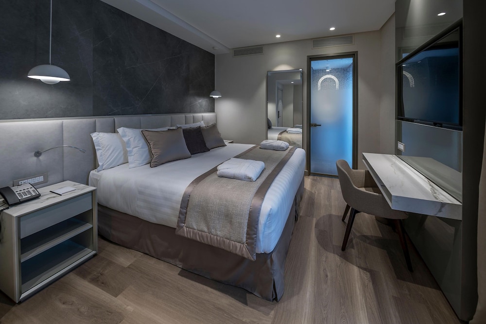 The Regency, Rome, a Tribute Portfolio Hotel 18/47