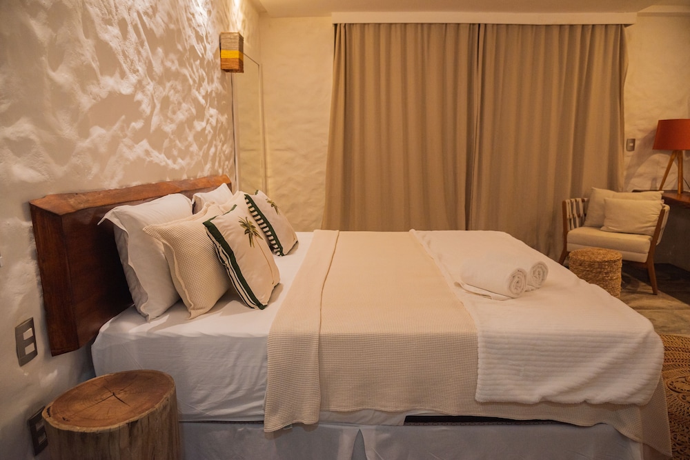 Moria Eco Lodge 7/50
