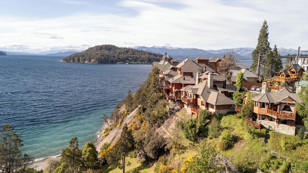 Charming Luxury Lodge and Private Spa 66/74