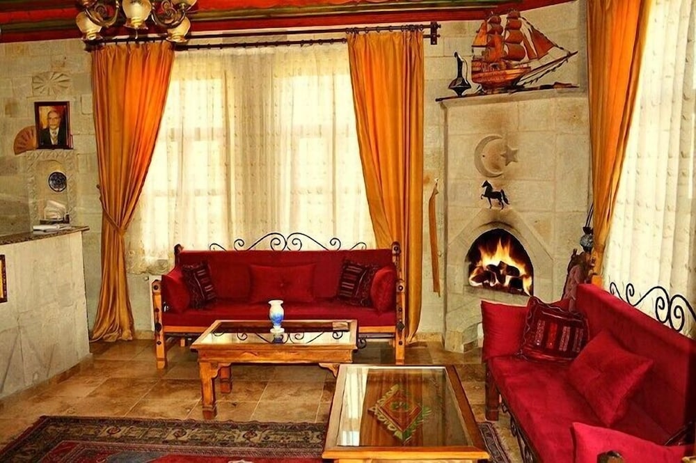 Cappadocia Stone Palace 26/43