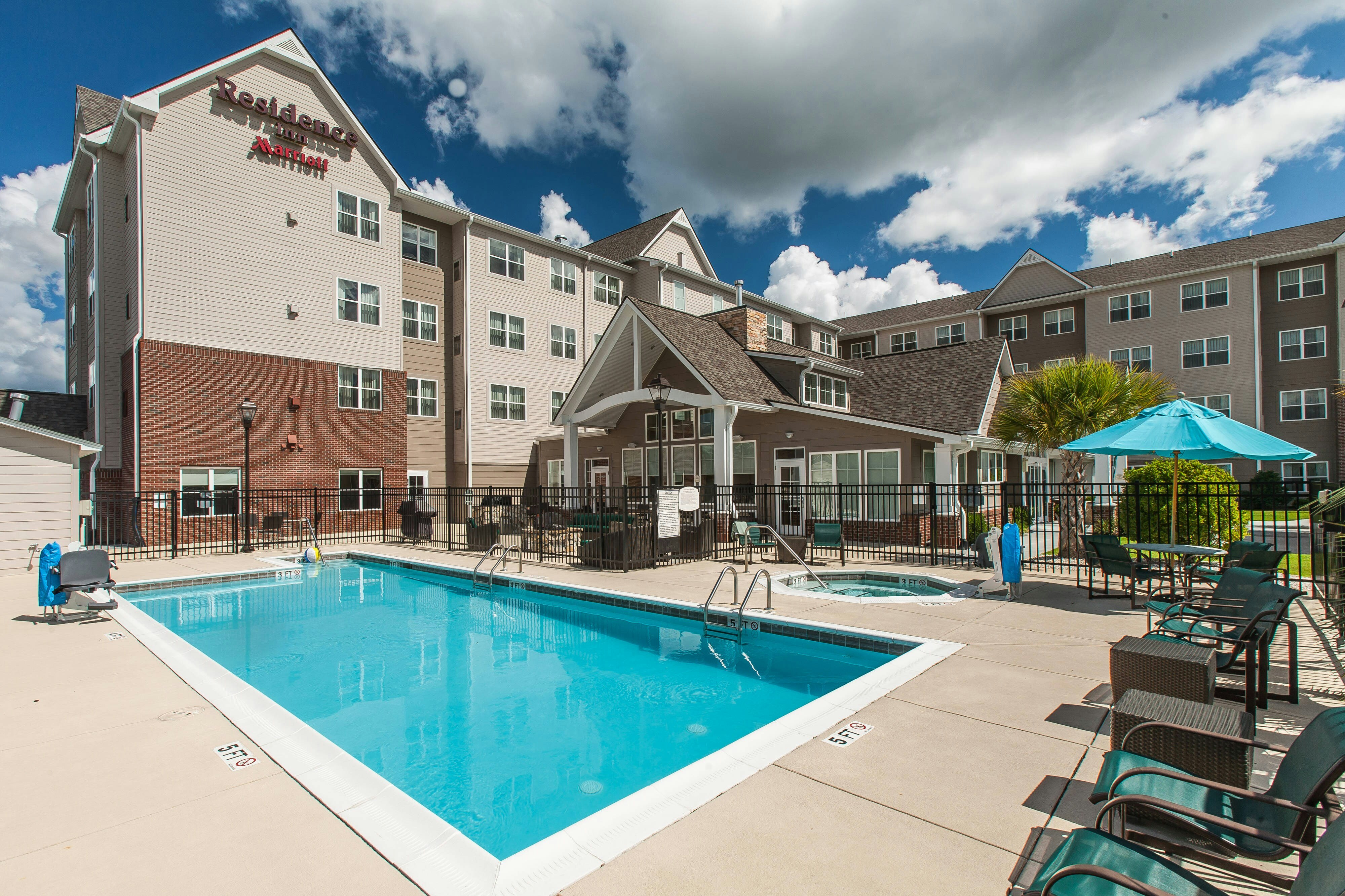 Residence Inn Florence 1/13