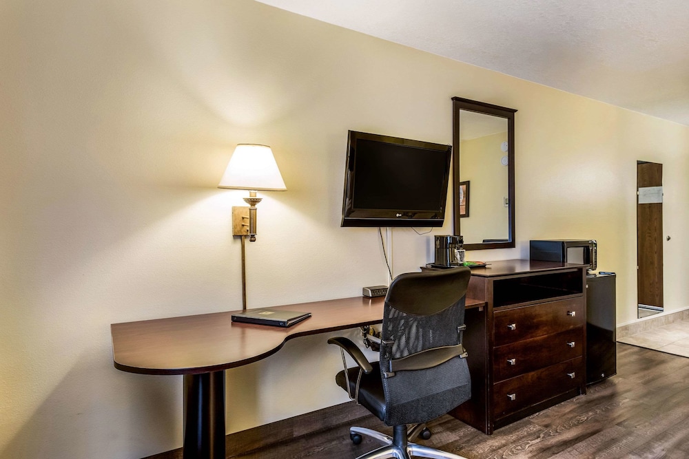 Econo Lodge Mayo Clinic Area 31/35