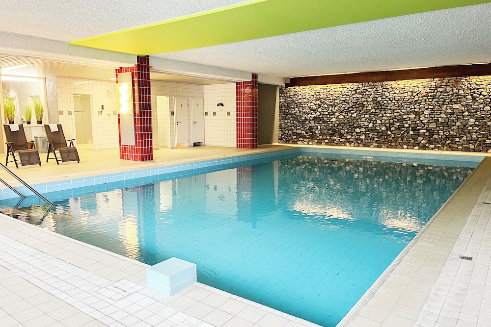MARITIM HOTEL GRAFSCHAFT 21/35