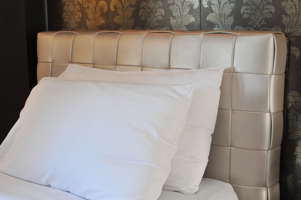 Monarc Hotel 20/58