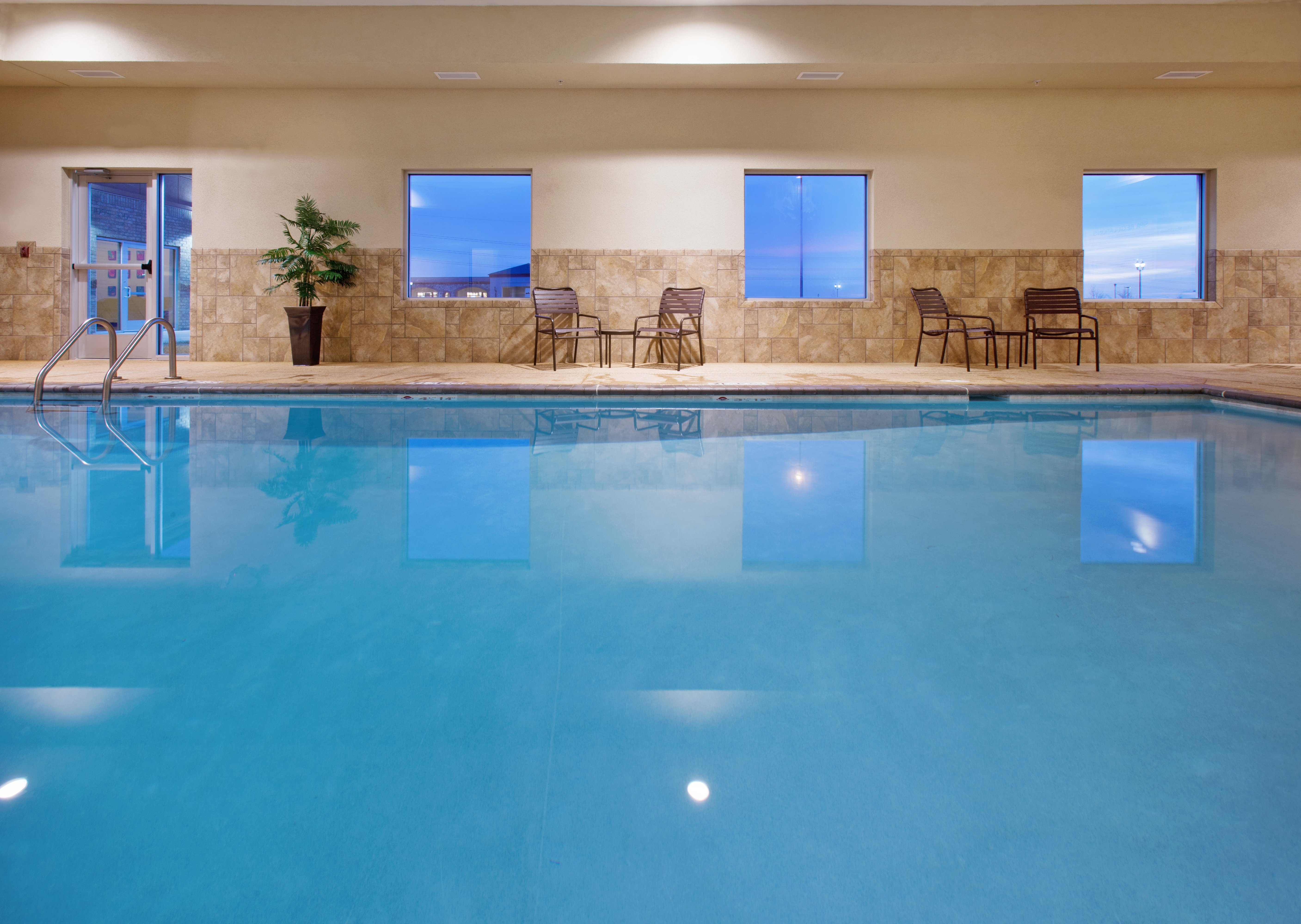 Holiday Inn Lincoln Southwest 15/43