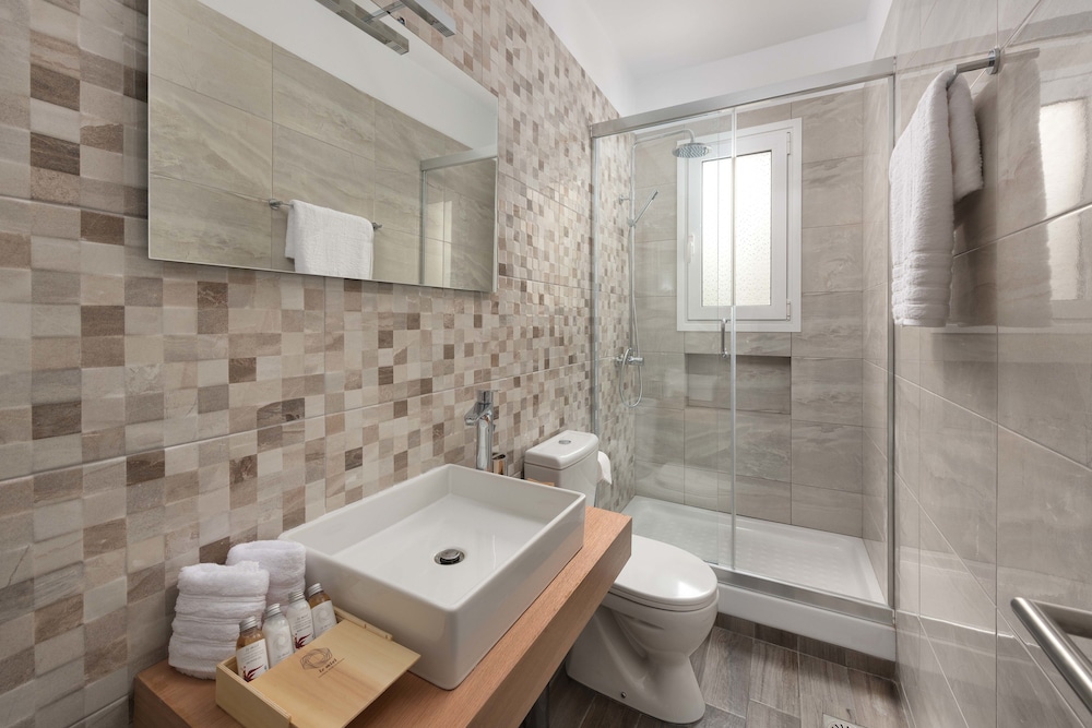 L&C Boutique Apartments 45/46