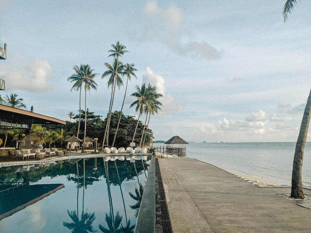 Bintan Pearl Beach Resort 33/43