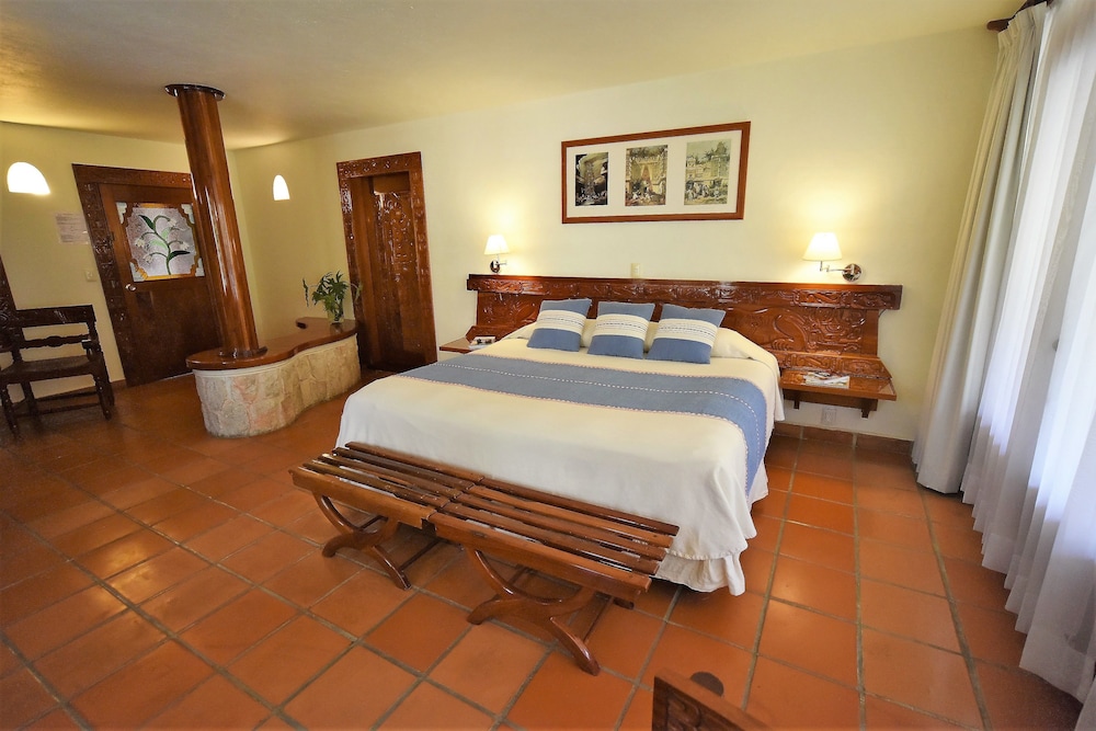 Mayaland Hotel And Bungalows 10/50