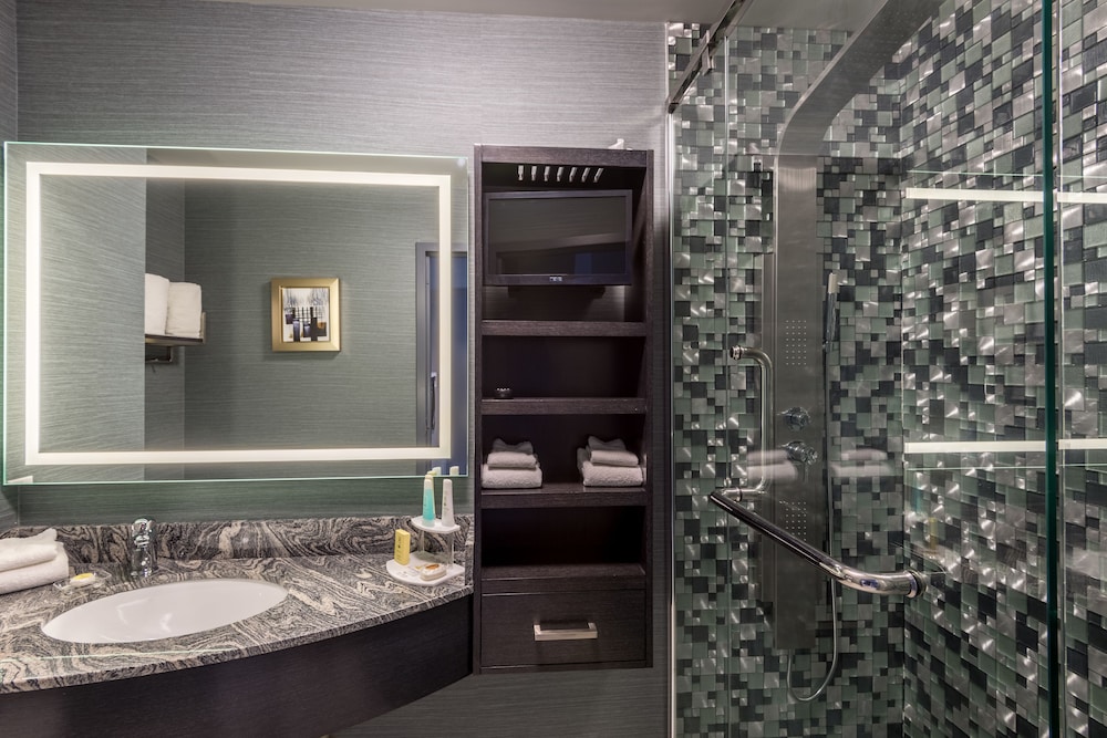 Applause Hotel By Clique 58/58