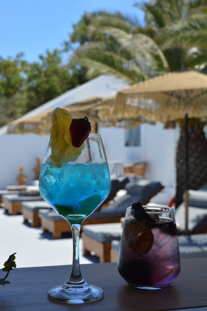 Breaq Santorini Hotel (Ex Margarita Hotel Santorini) 23/53