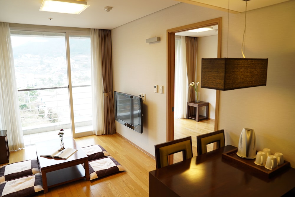 Hotel Riviera Geoje 42/61