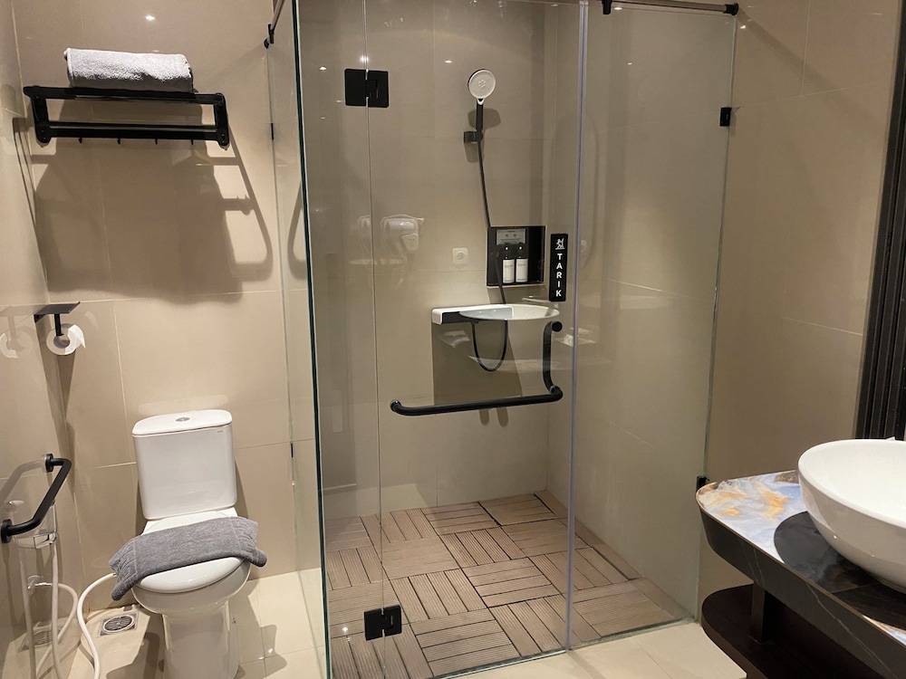 Avery de Grand City Hotel Bandung 47/48