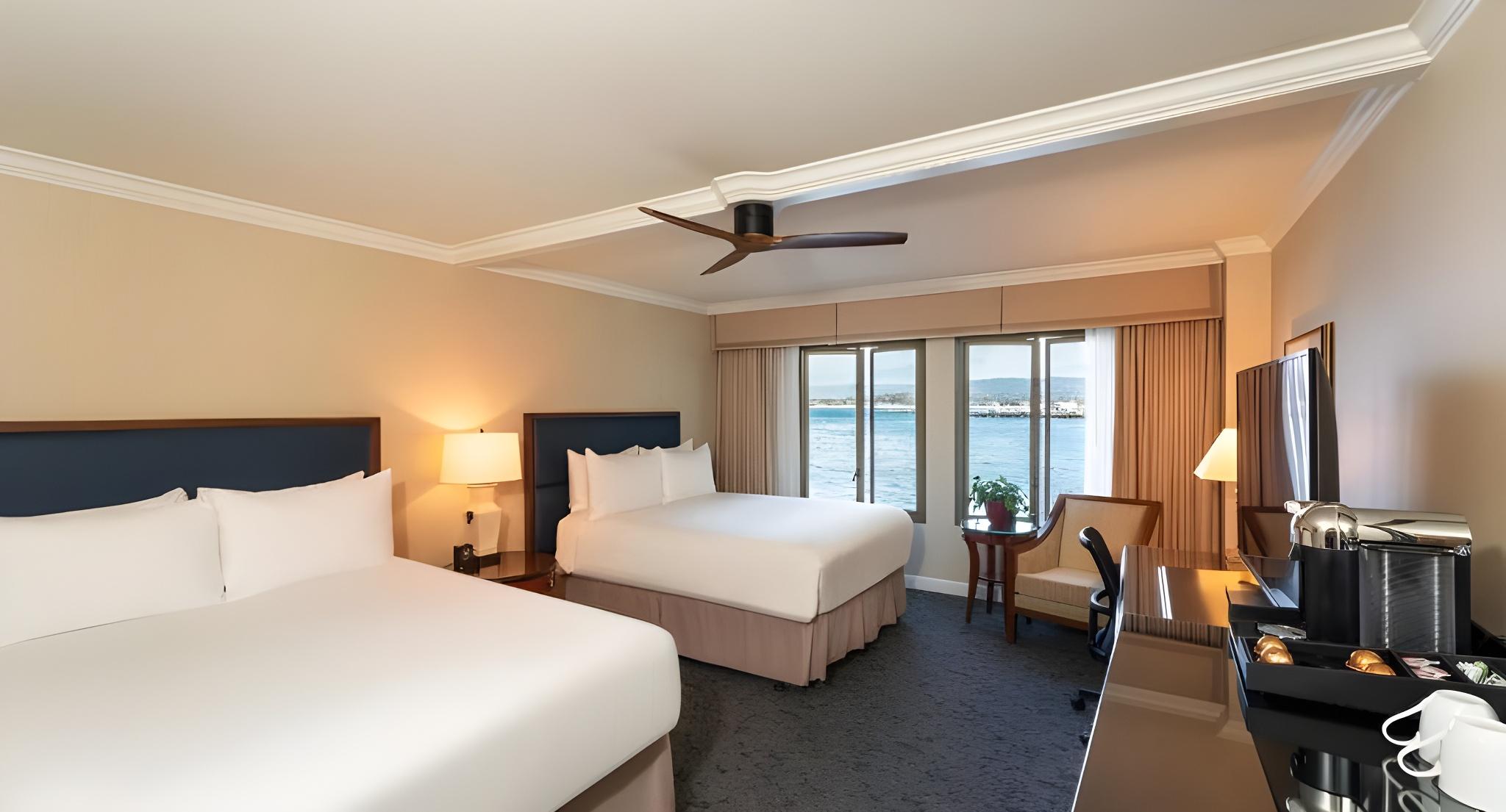 Room, Quadruple, 2 Queen Beds, Harbour View, Balcony