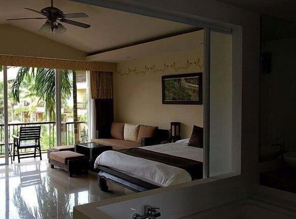Villa Thongbura 8/51