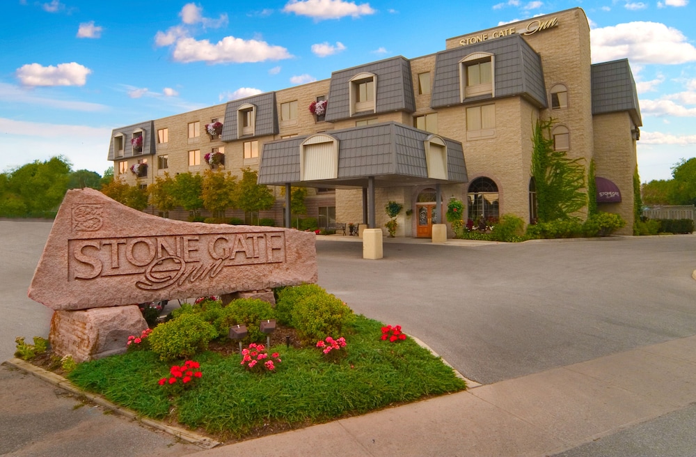 Stone Gate Inn 1/50