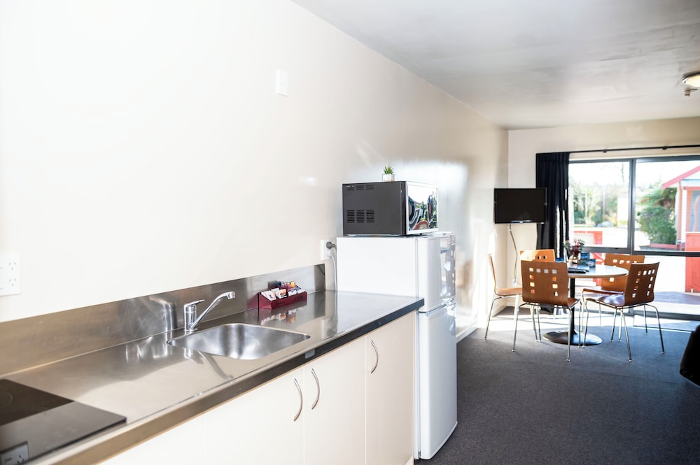 Franz Josef Top 10 Holiday Park 57/75