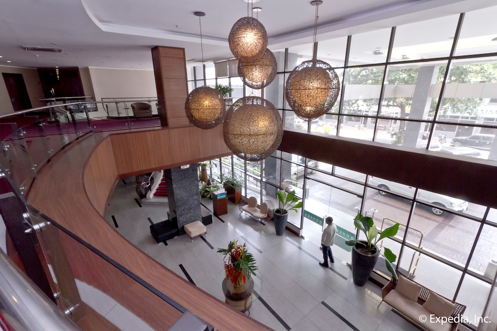 Dohera Hotel 37/69
