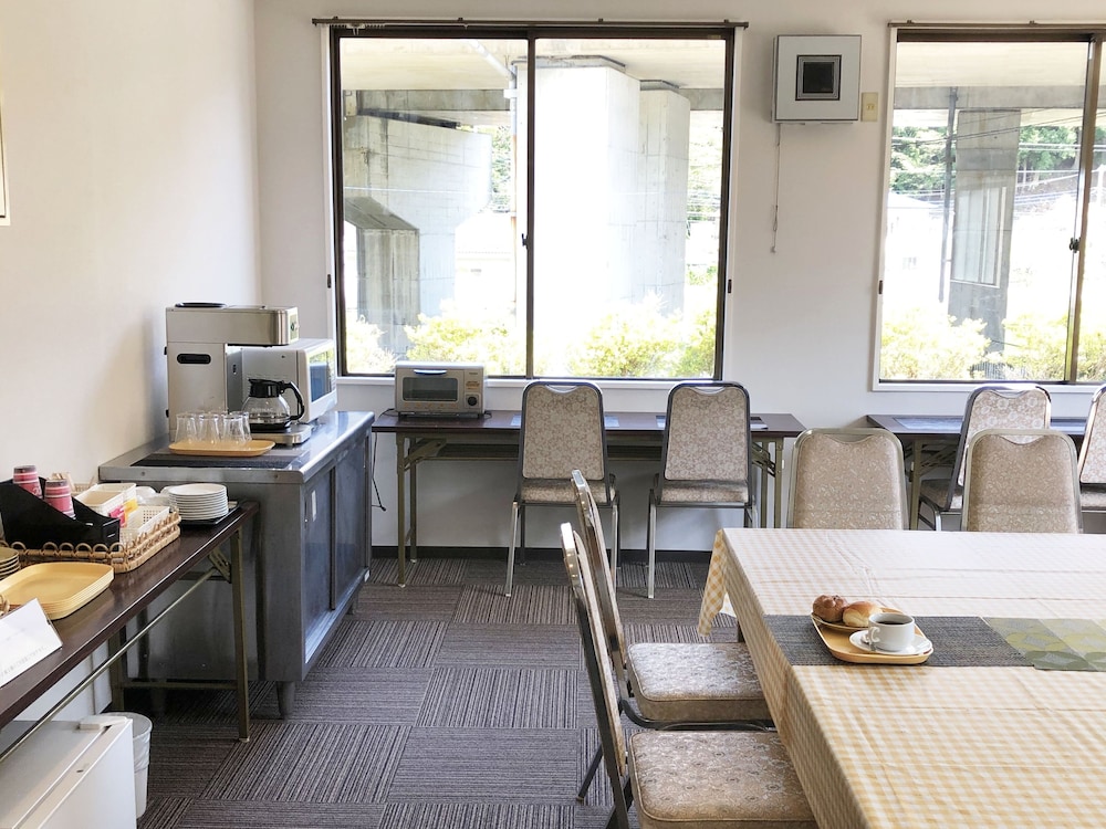 Business Hotel Fujimi 18/22