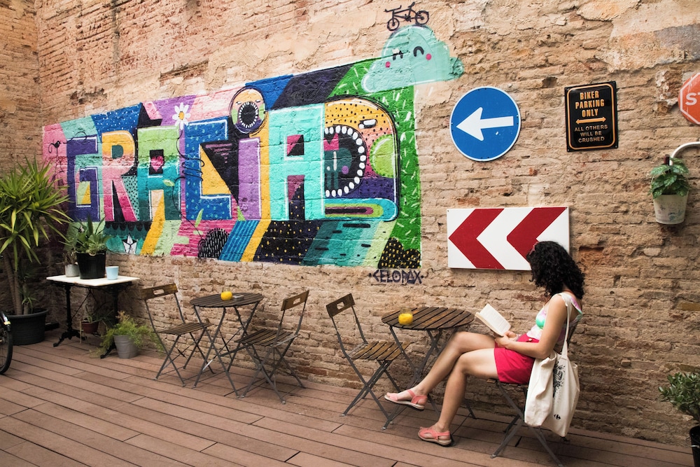 Sant Jordi Hostel Gracia 28/31