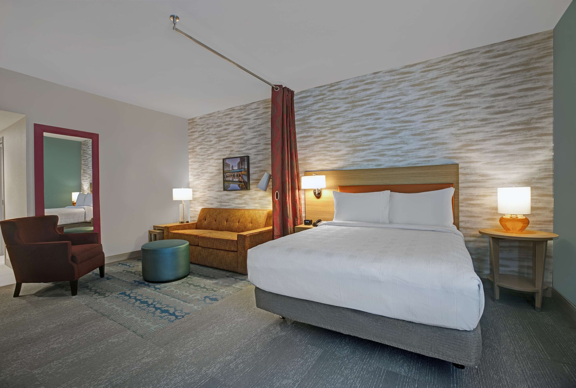 STUDIO, QUEEN BED, ACCESSIBLE
