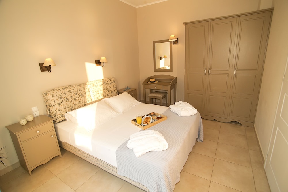 Petra Boutique Homes 7/50