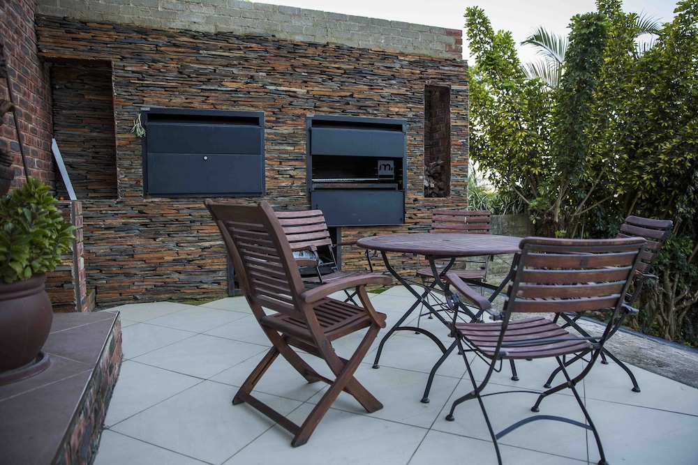 Palmwood Guesthouse 23/34