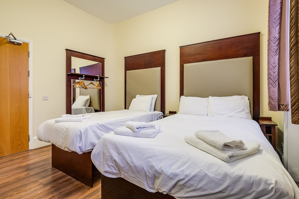 Astoria Hotel 17/42