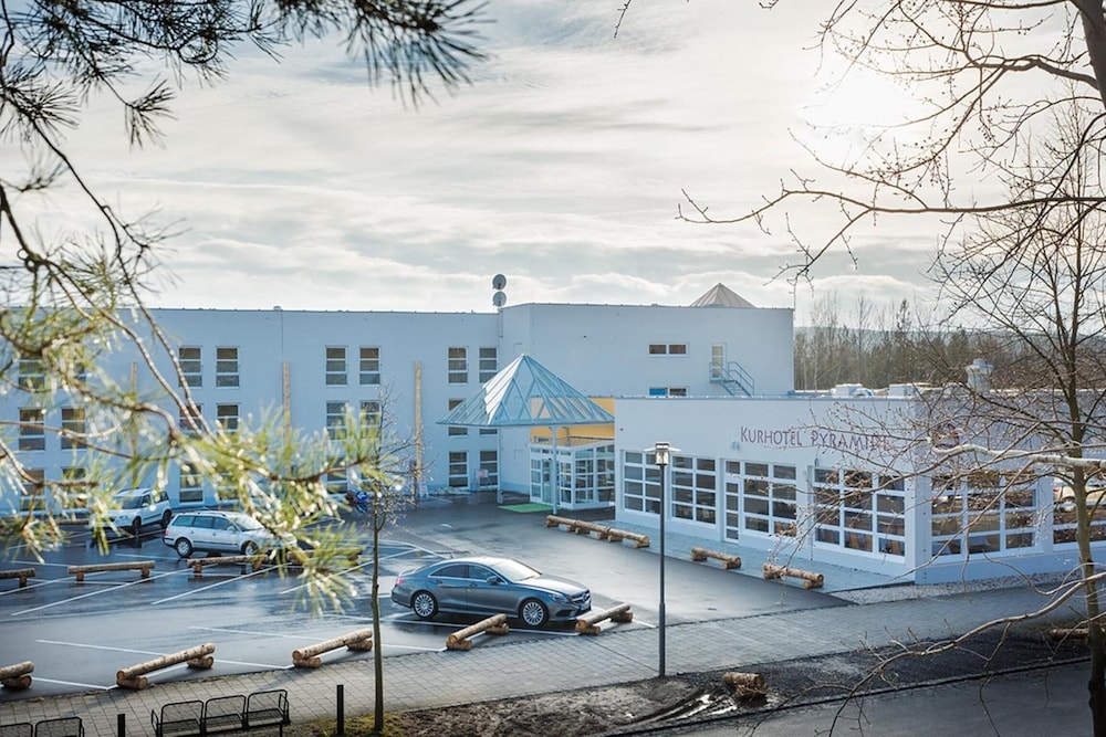Kurhotel Pyramide Sibyllenbad 4/40