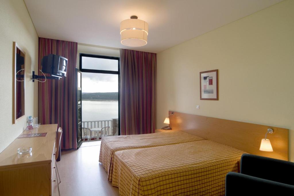 Room, Double or Twin Bed, Land View