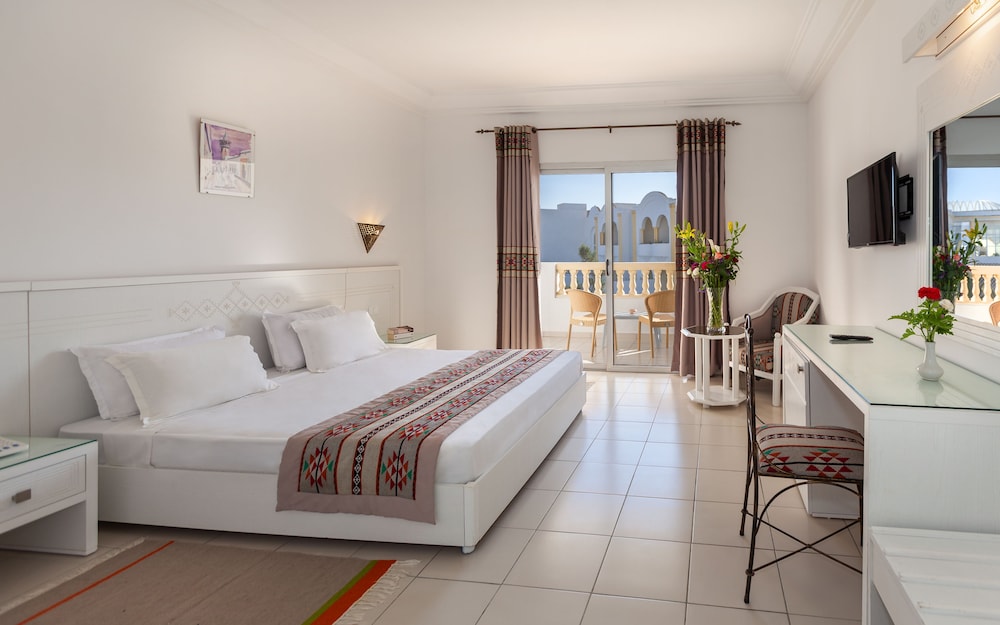 Hotel Zodiac 6/50