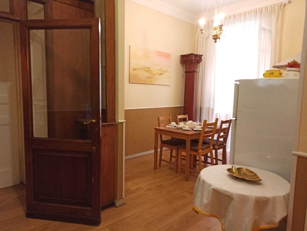 Domina Popolo B&B 41/47
