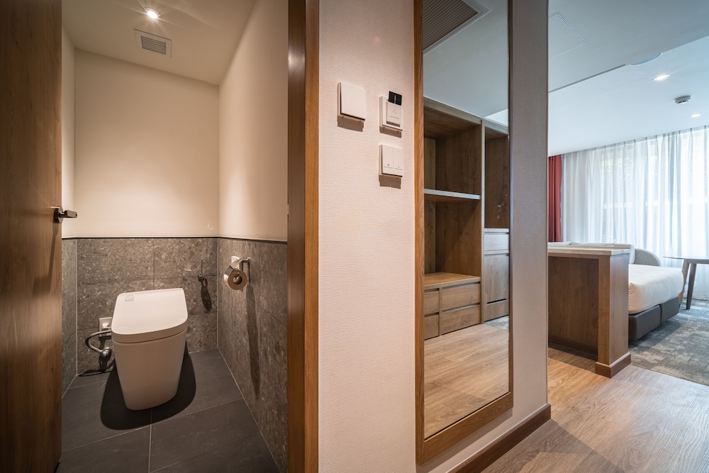 Sotetsu Grand Fresa Bangkok 23/27