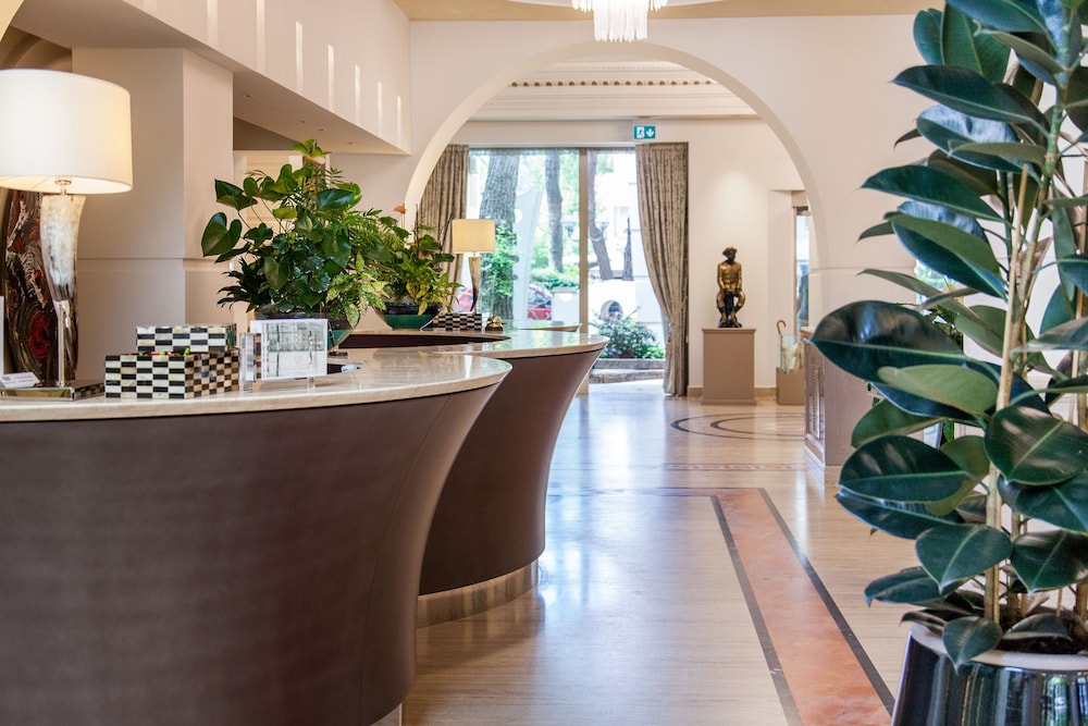 Hotel Aurelia 7/75