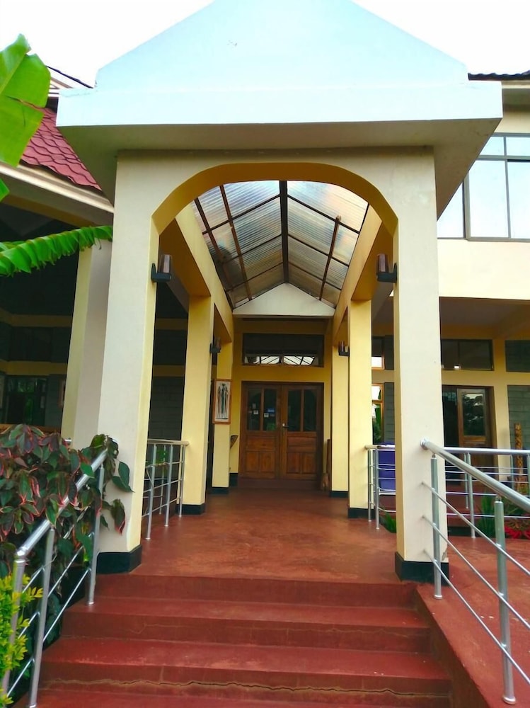 Green Hills Lodge 3/26