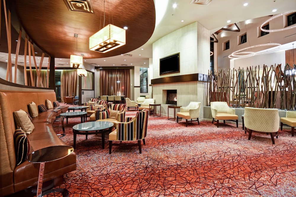 Embassy Suites Springfield 43/62