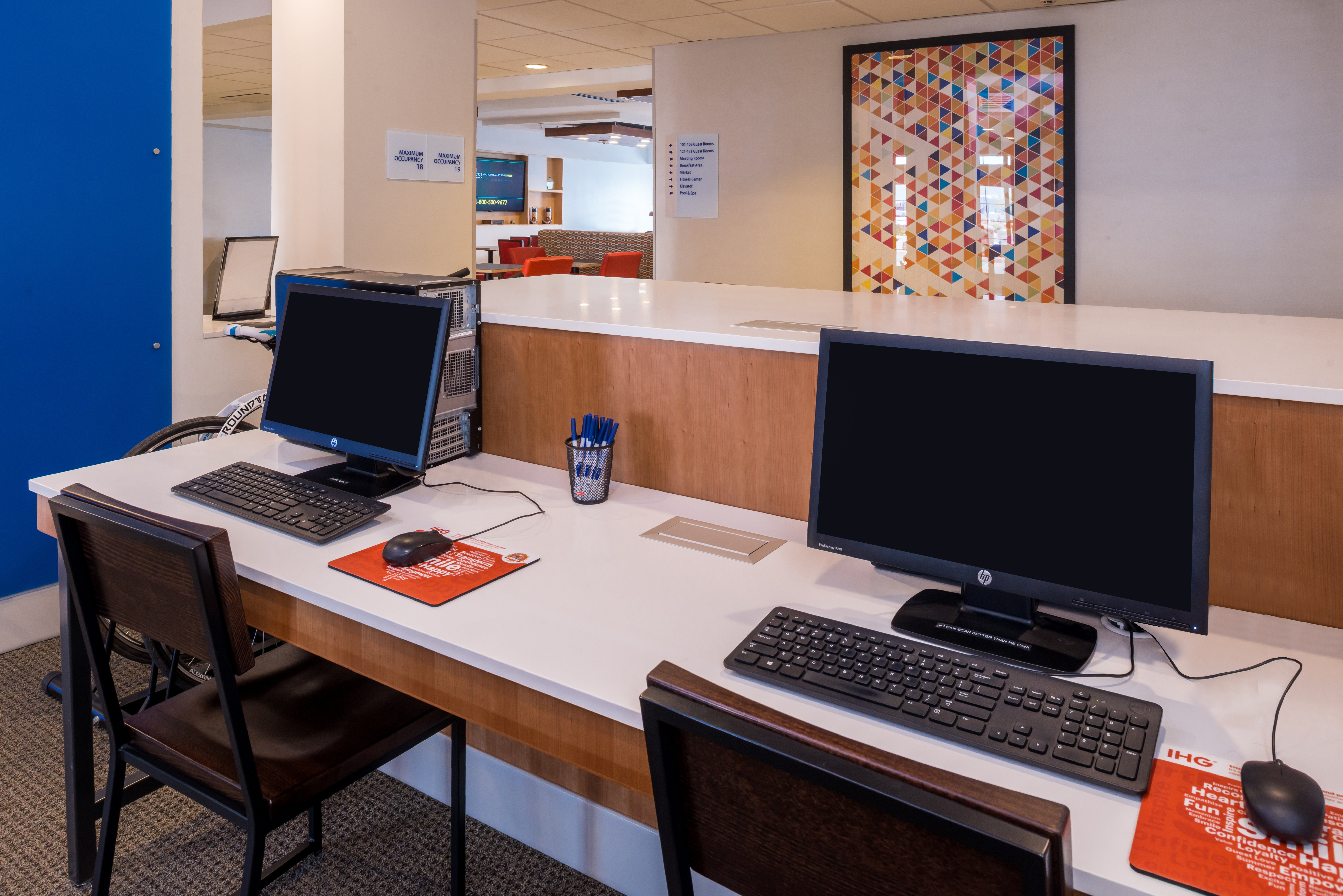 Holiday Inn Express Sierra Vista 61/76